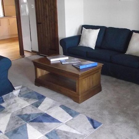 Craobh Marina Cottages Craobh Haven Ngoại thất bức ảnh