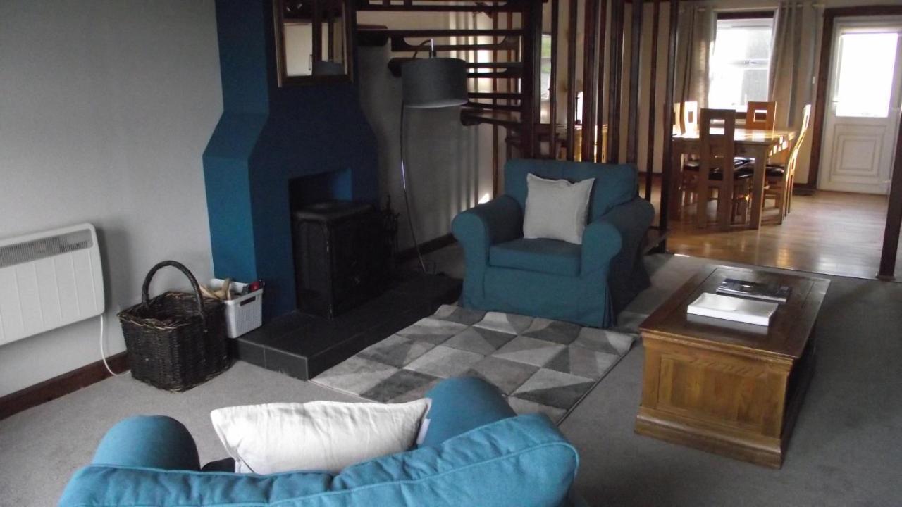 Craobh Marina Cottages Craobh Haven Ngoại thất bức ảnh